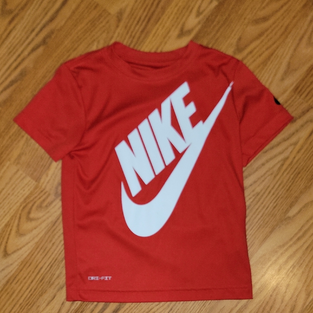 Nike Red and White Short Sleeve Tee